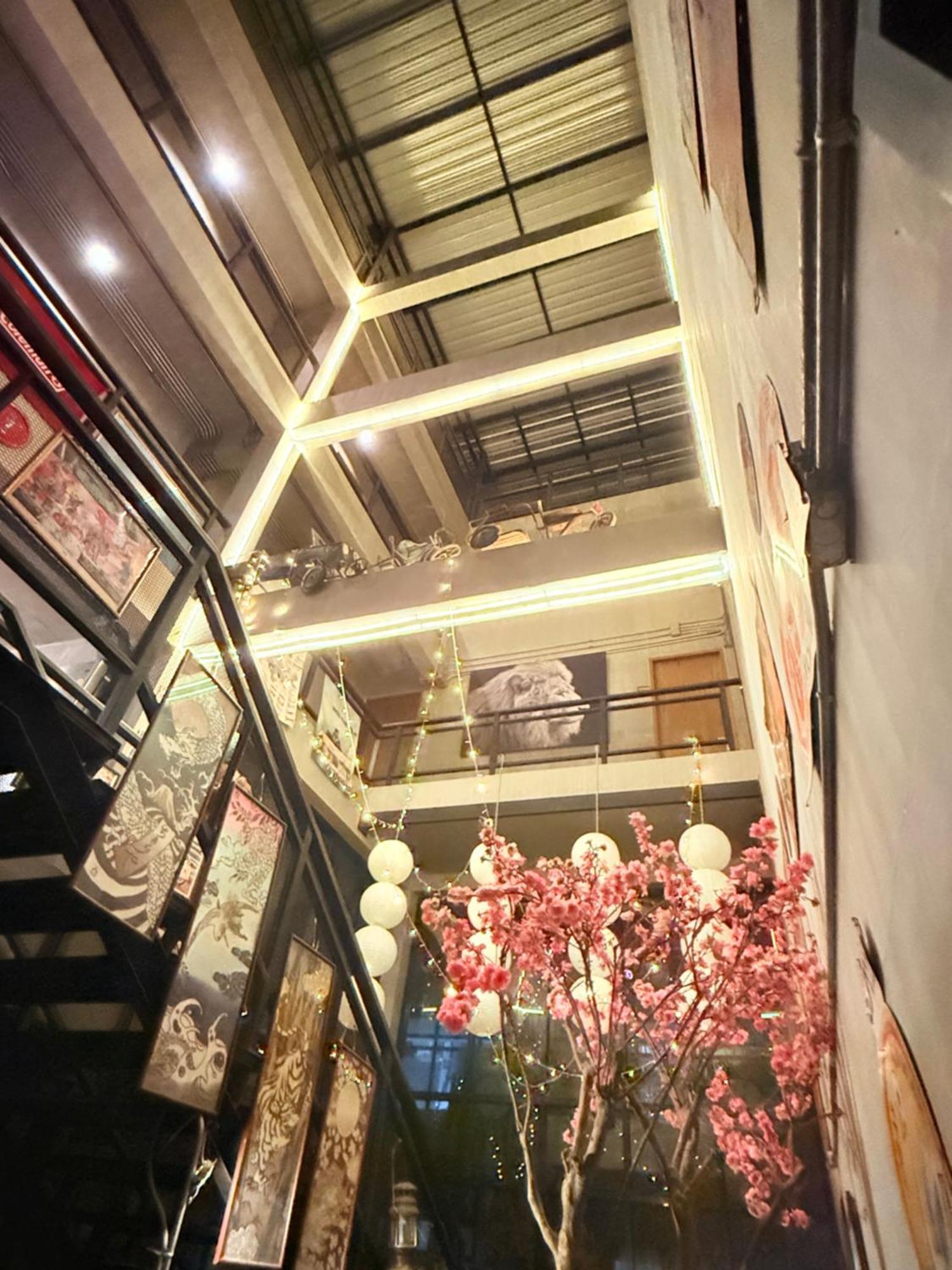 Labkoff Cafe And Hostel Kanchanaburi Exterior photo